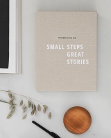 Small Steps Great Stories - Babybok