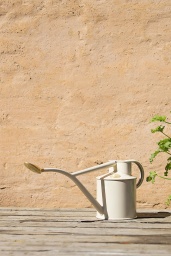 Vattenkanna 1 Liter Creme
