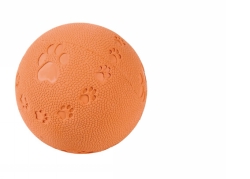 Boll m.pipljud tassavtryck