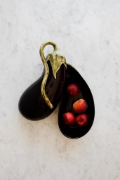 Aubergine Box