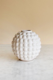 Dotty Vas Vit