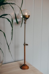 Magnifying Candle Holder S