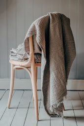 Crinkle Plaid Grey