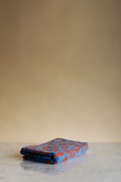 He She It Guest Towel