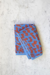 He She It Guest Towel