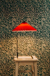 Matin Table Lamp Red