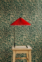 Matin Table Lamp Red