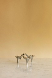 Ostrea Mamma Candleholder