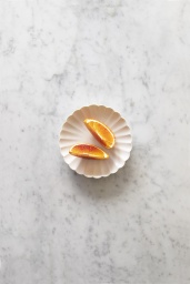 Chrysanthemum Plate Small