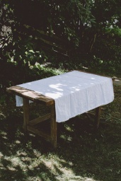 Linneduk White 140x140 cm
