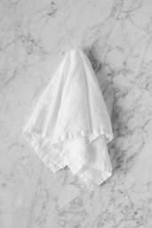 Linneservett White