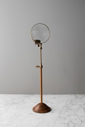 Magnifying Candle Holder L