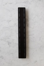 Magnetlist Svartbetsad Ek 38 cm