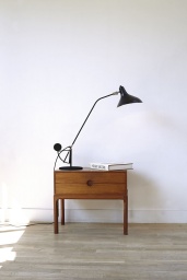 Mantis BS3 Bordslampa Svart