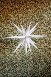 Moravia Star White 80cm