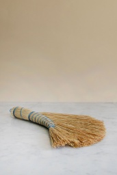 Dutch Style Brush