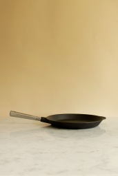 Stekpanna i gjutjärn 28 cm