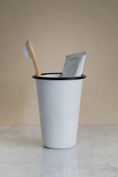 Tandborstmugg Emalj Svart