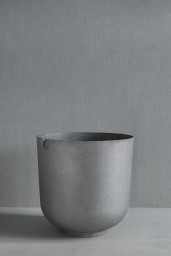 Castle Planter Raw Medium