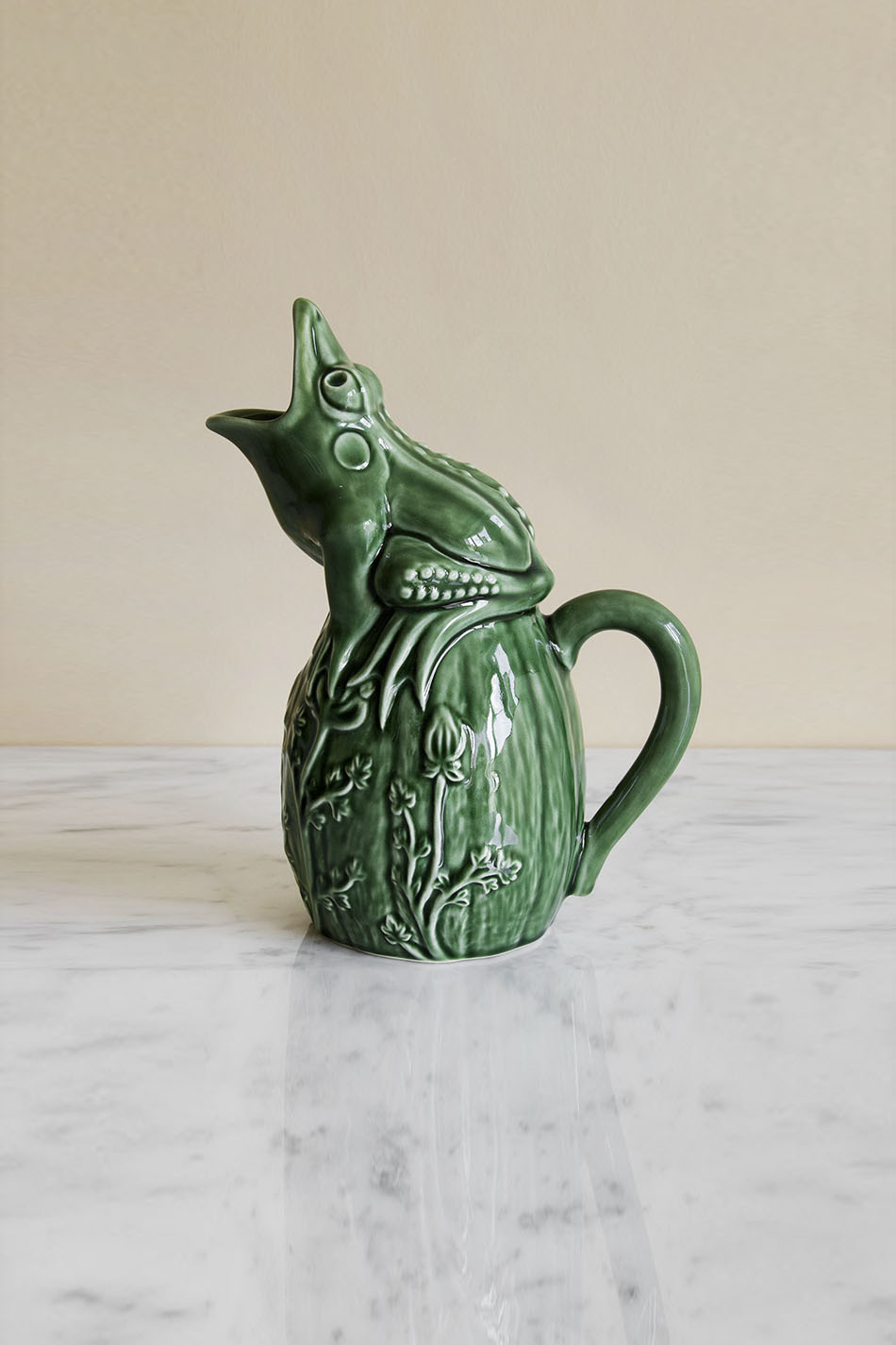 Pitcher Frog Green