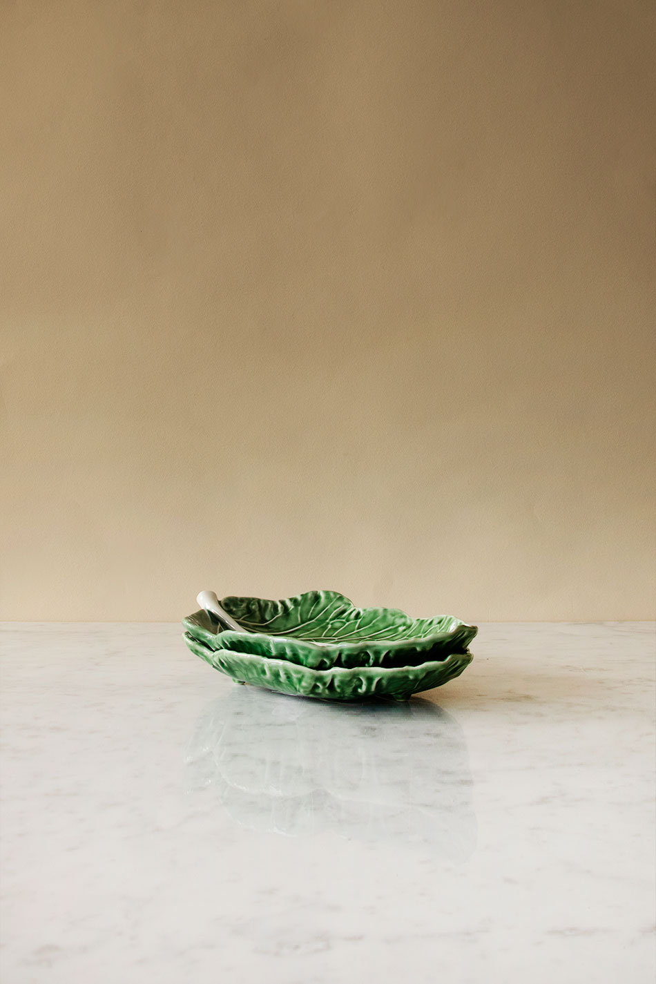 Cabbage Platter Leaf