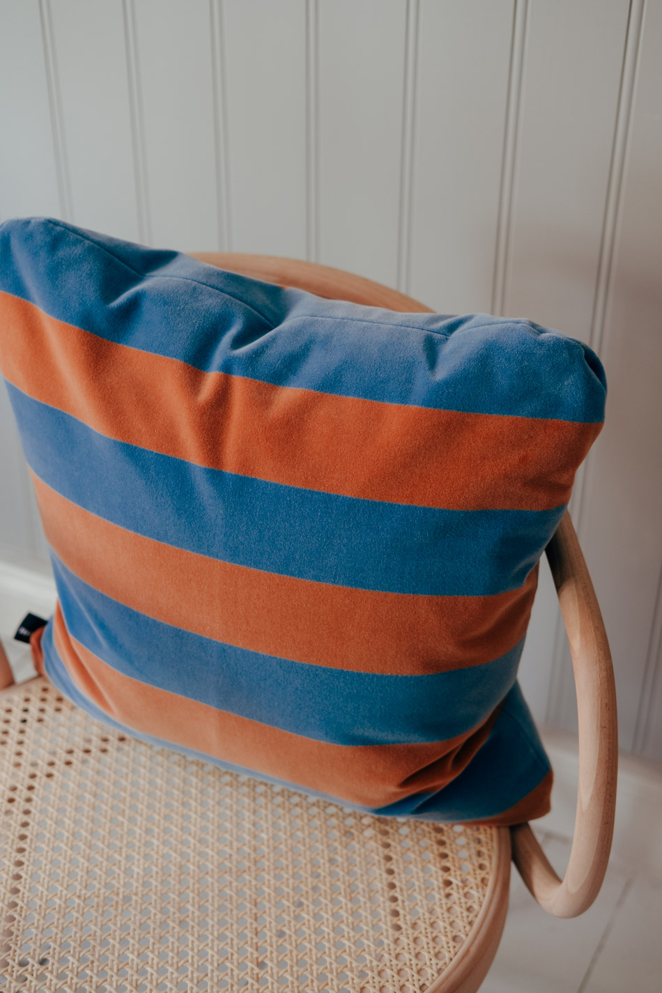 Soft Stripe Cushion 50x50 Blue/Brown