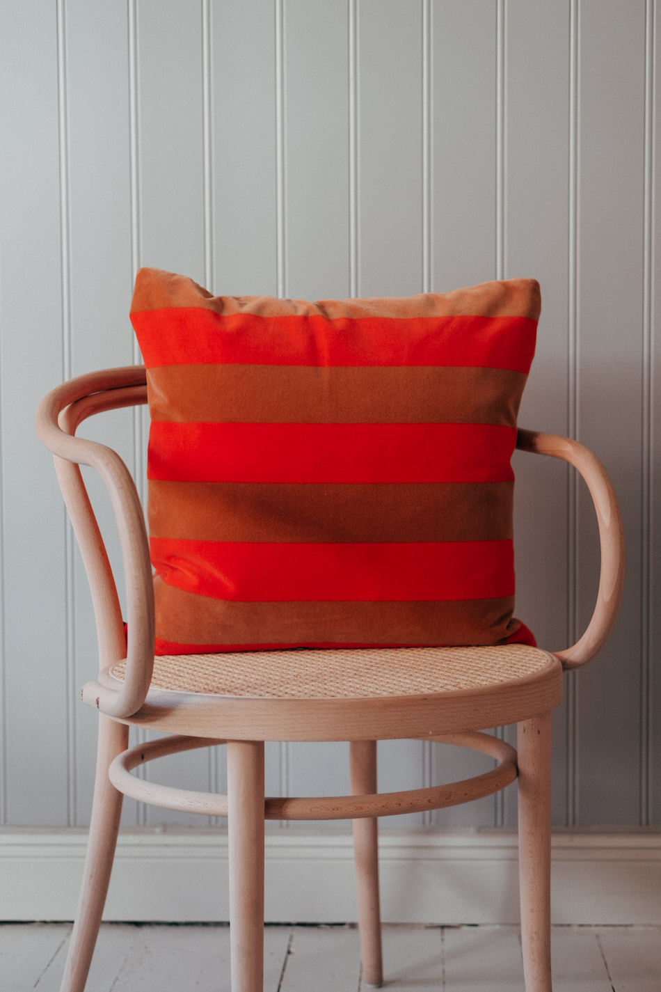 Cushion Soft Stripe 50x50 Red/Brown