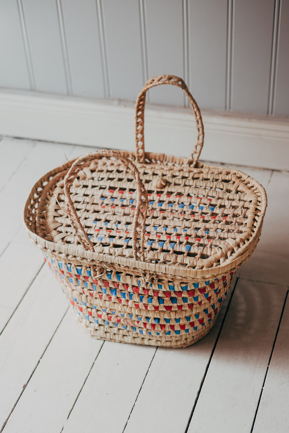 Picnic Basket Blue-Red Ribbon