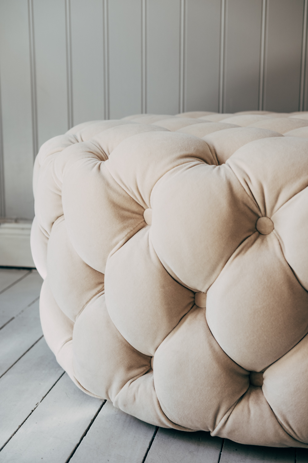 Cassidy Sittpuff Beige