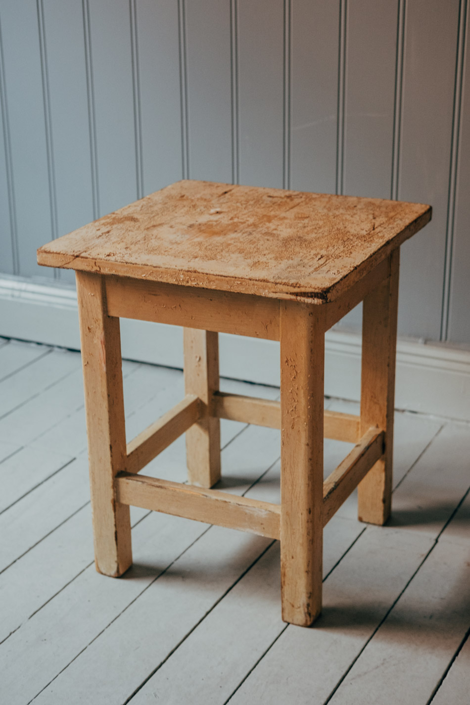 Vintage Stool No 02