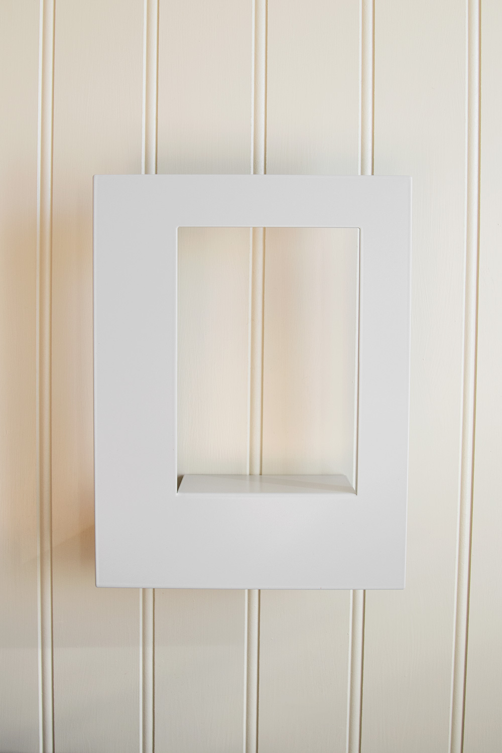Tavelram Frame High Pale Grey