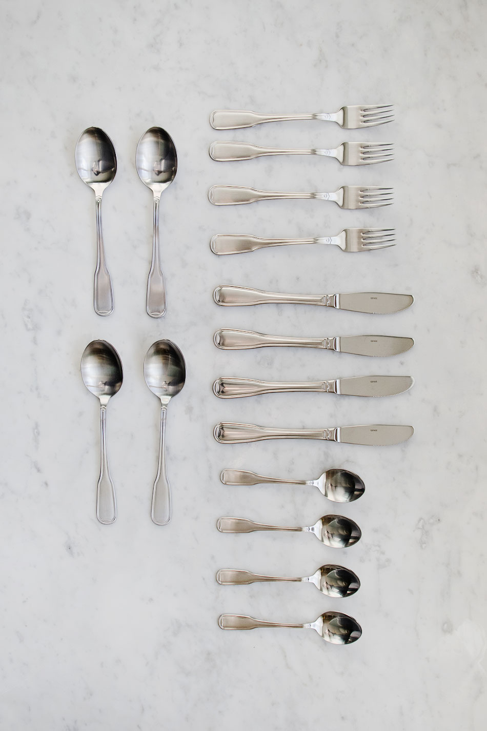 Attaché Bestickset 16 delar