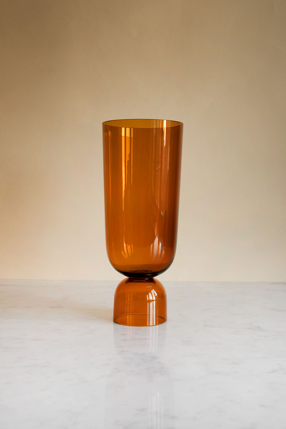 Bottoms Up Vase Amber