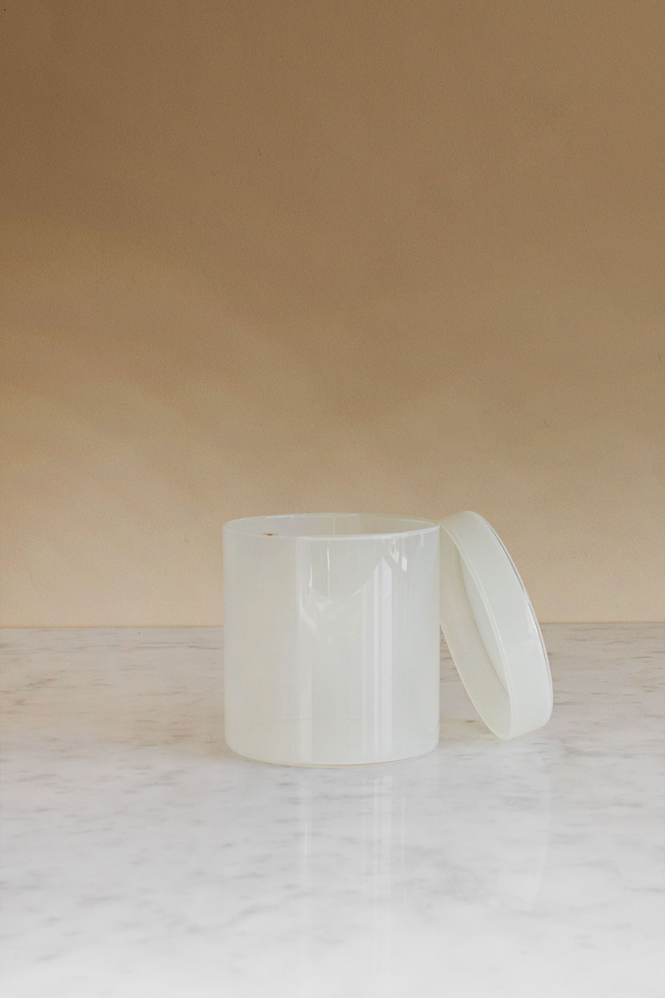 Container Large Milk