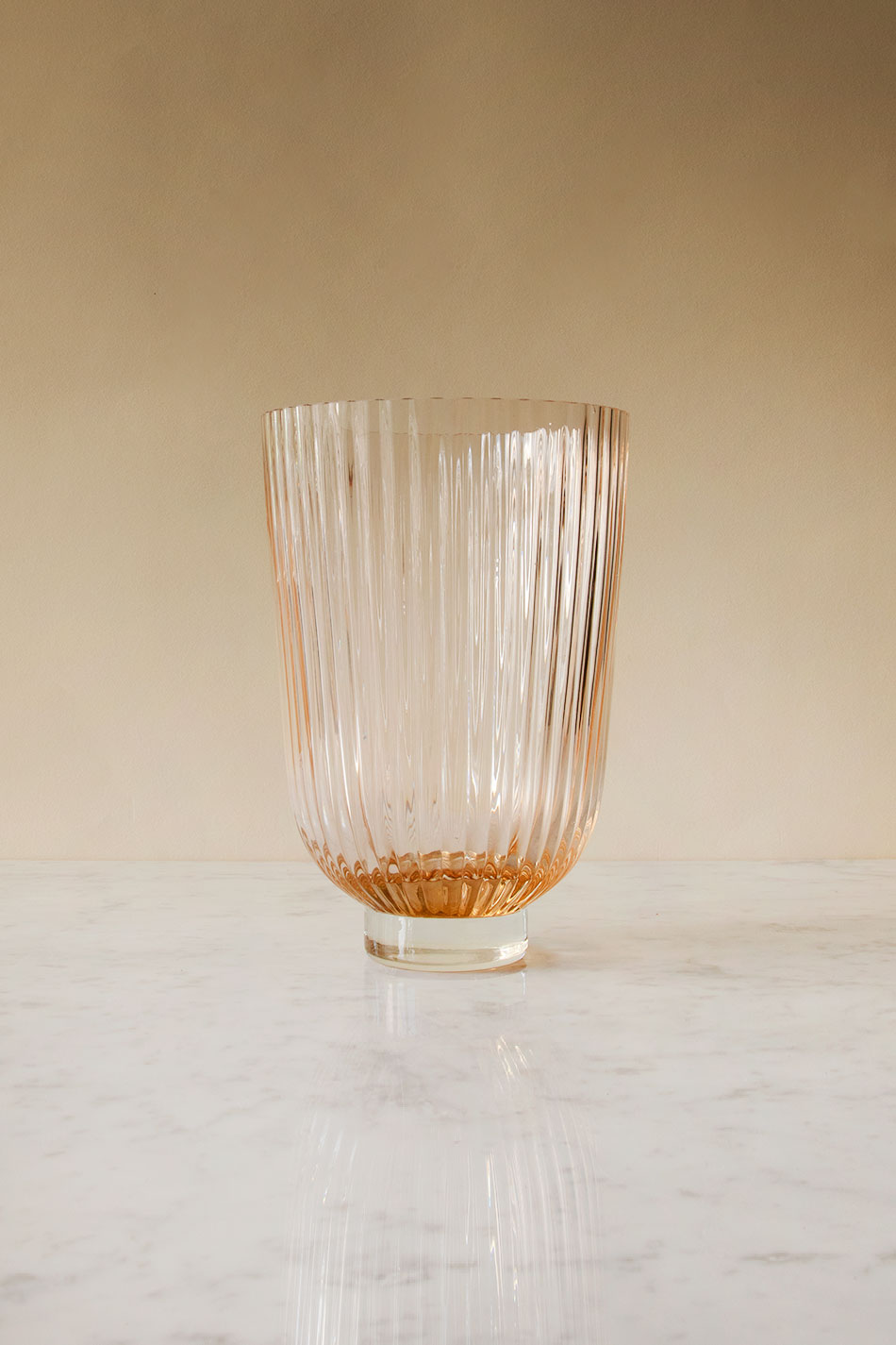 Ribbed Vase Peach