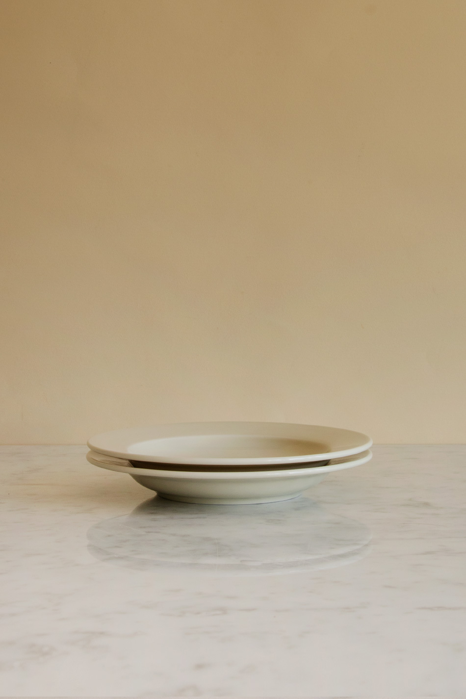 Rainbow Deep Plate Sand