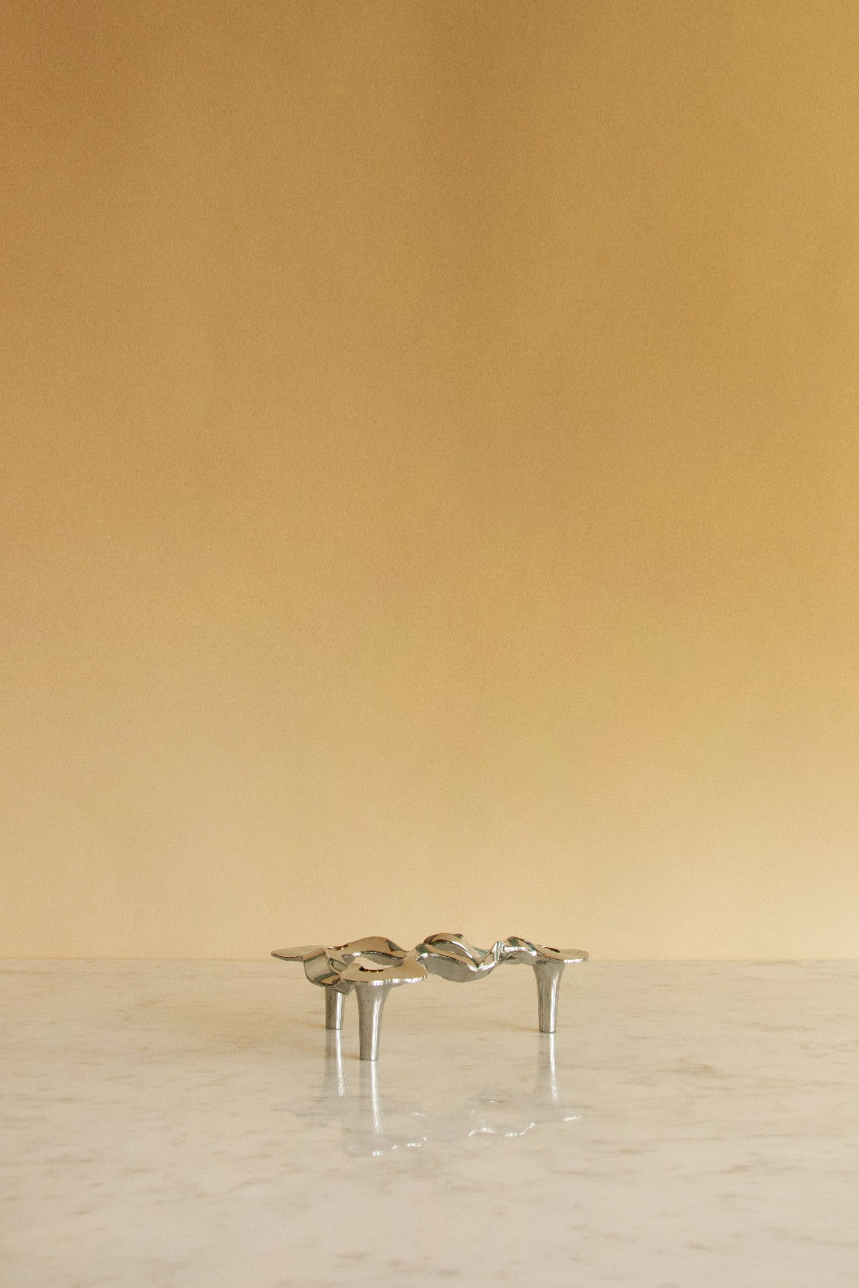 Ostrea Fan Candleholder