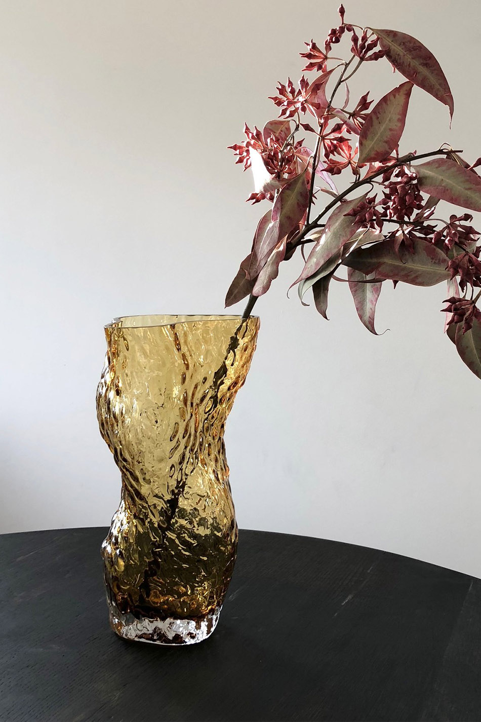 Ostrea Rock Vase Amber