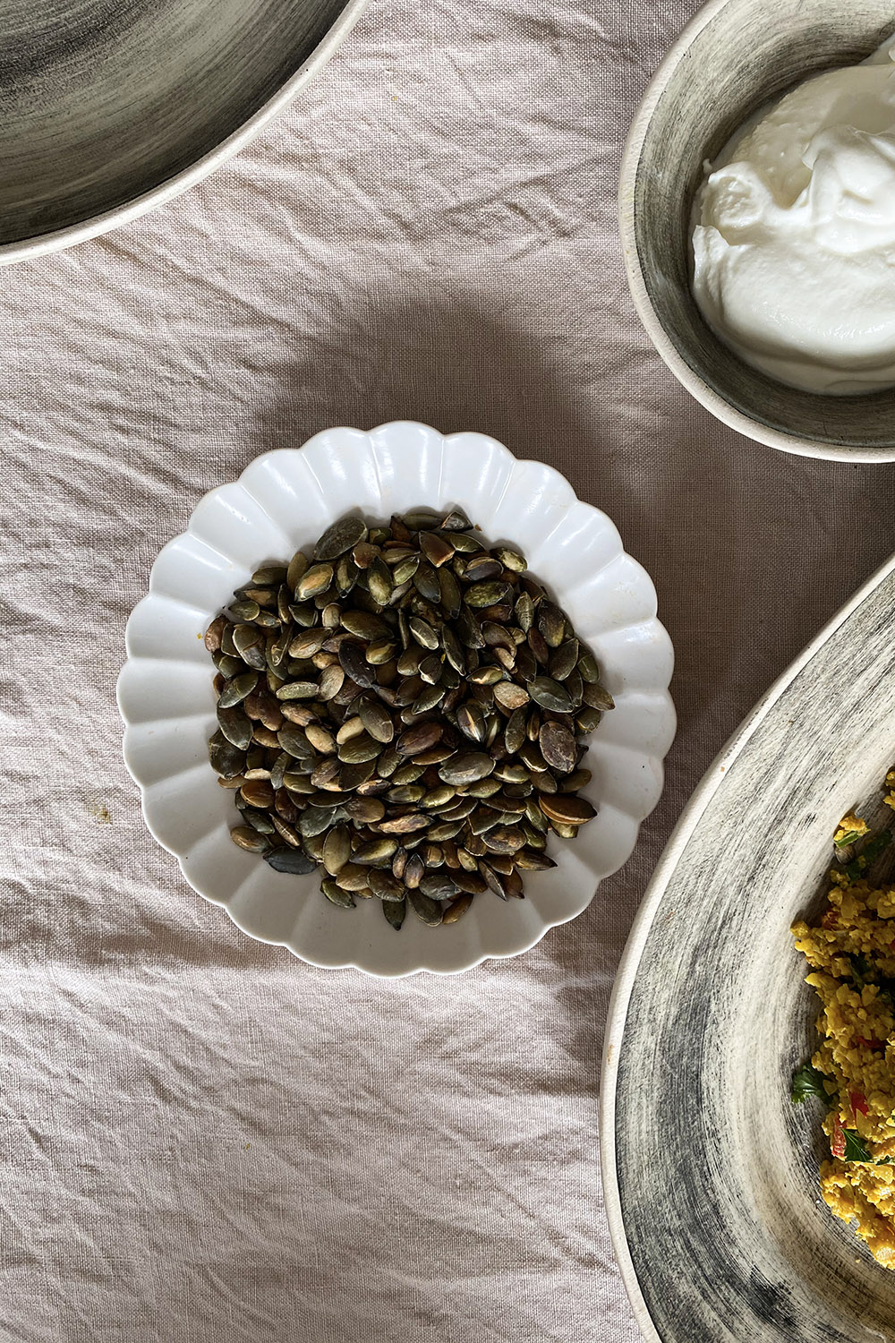 Chrysanthemum Plate Medium