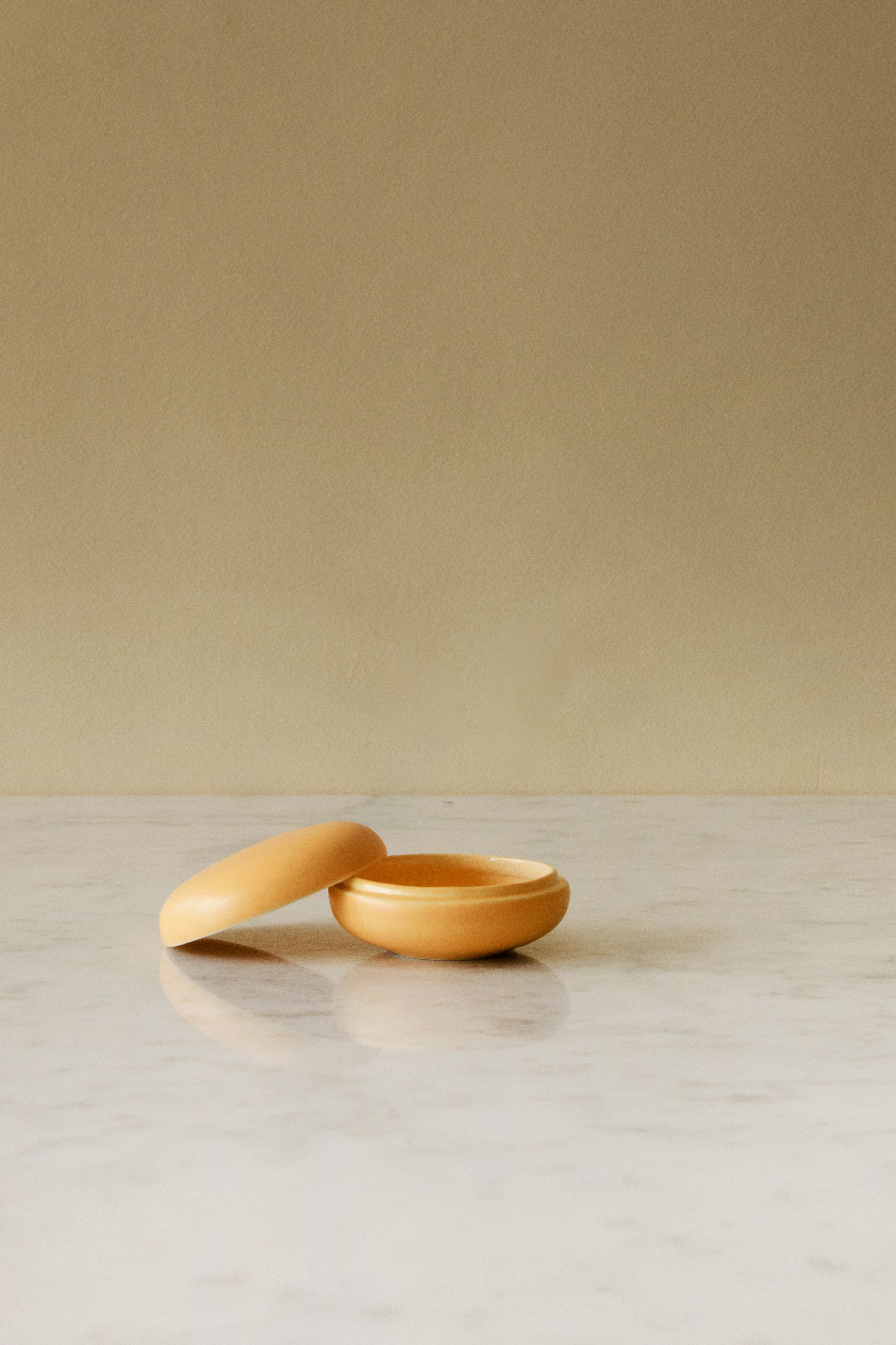 Keramikask Orange | Jonas Lindholm