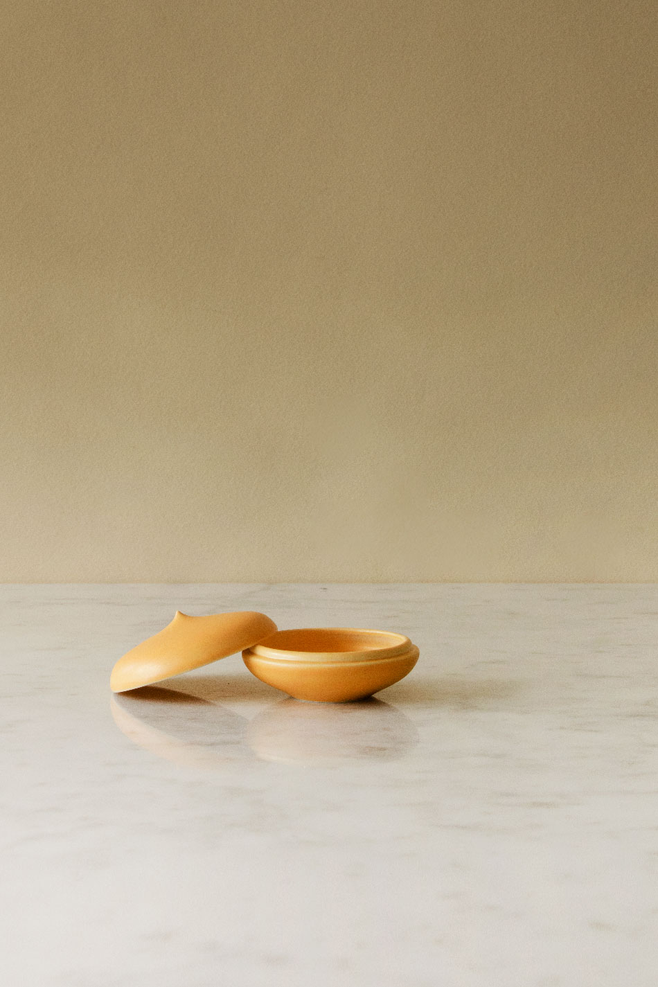 Keramikask Orange Topp | Jonas Lindholm