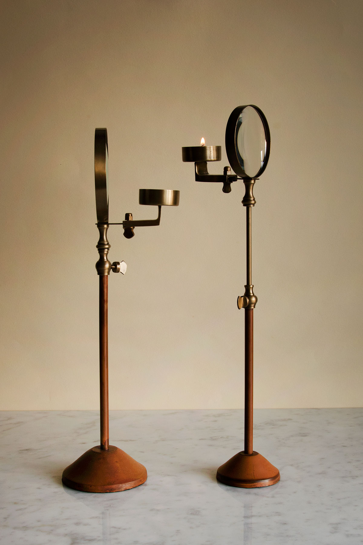 Magnifying Candle Holder L