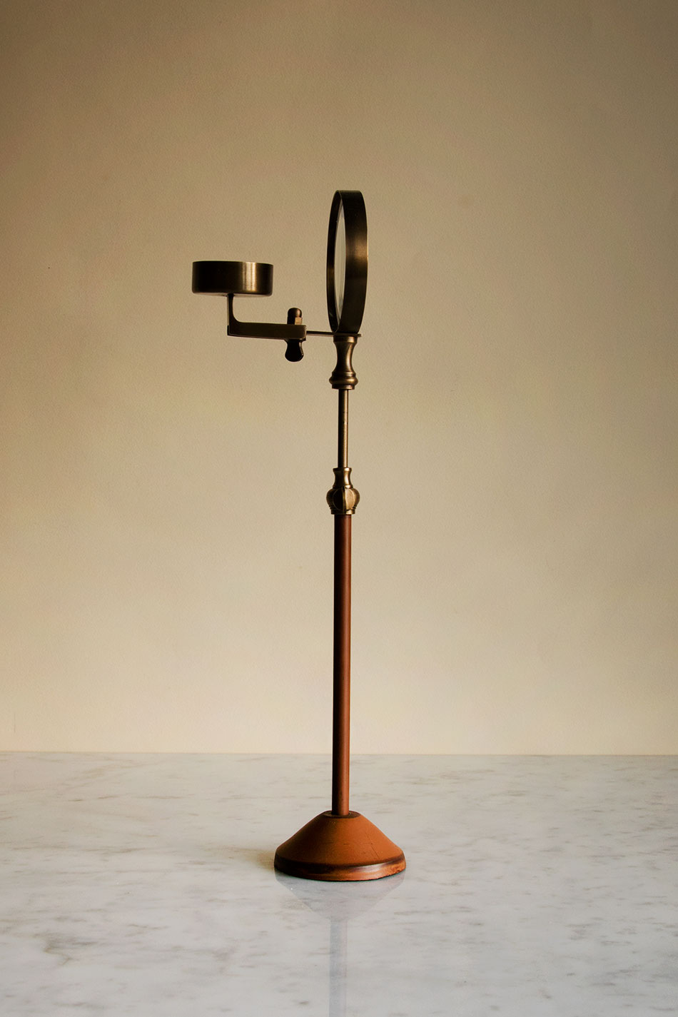 Magnifying Candle Holder S