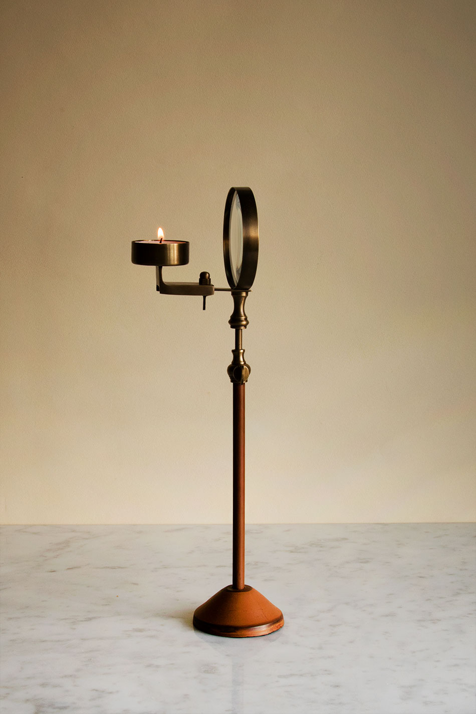 Magnifying Candle Holder S