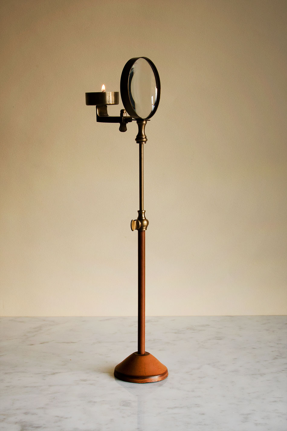 Magnifying Candle Holder S