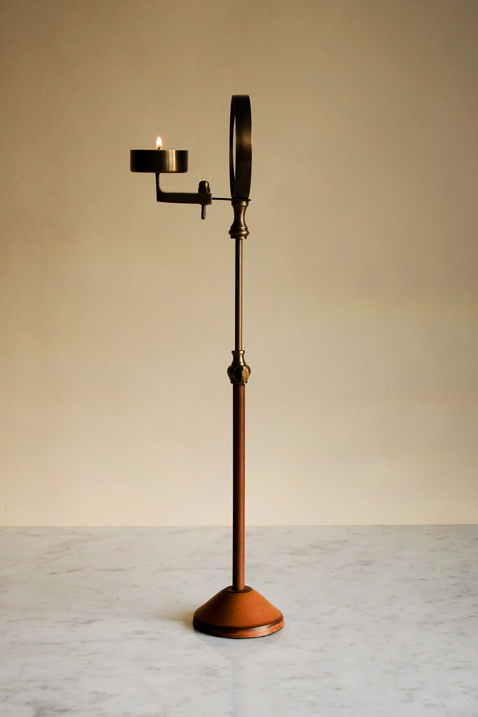 Magnifying Candle Holder S