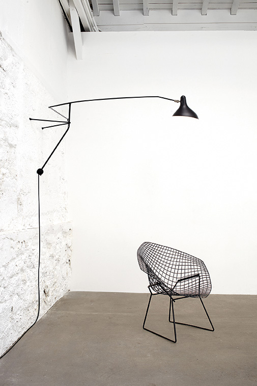 Mantis BS2 Vägglampa Svart