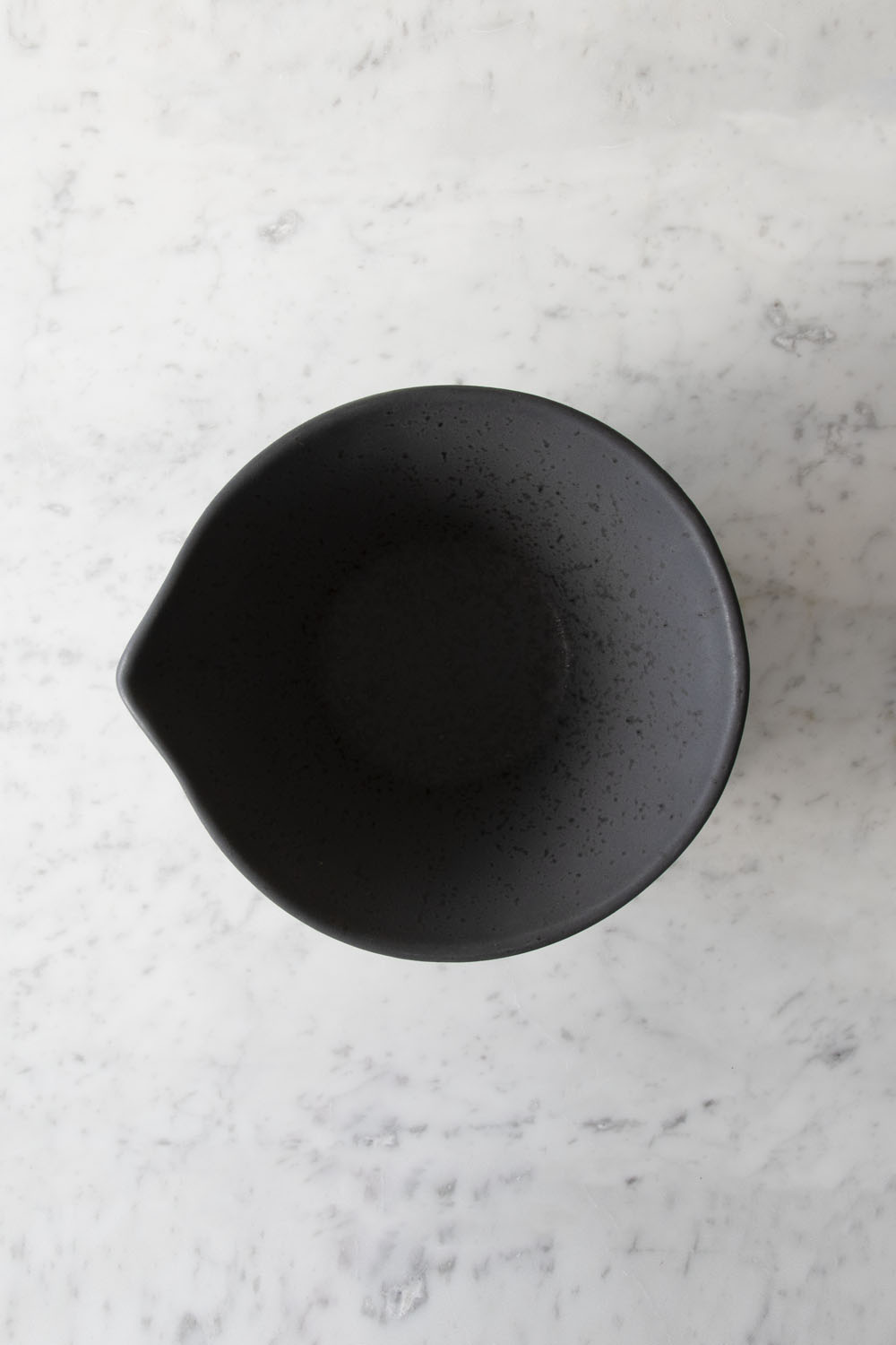 Peep Bowl Spilkum 27cm Black