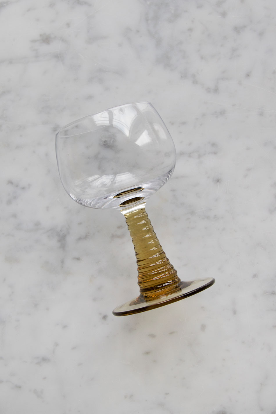 Swirl Wine Glass Olive Green