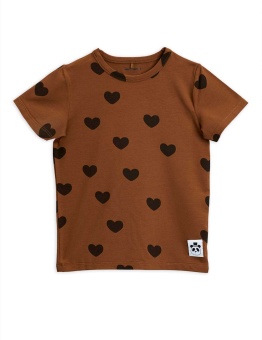 Basic hearts ss tee brown - Chapter 1